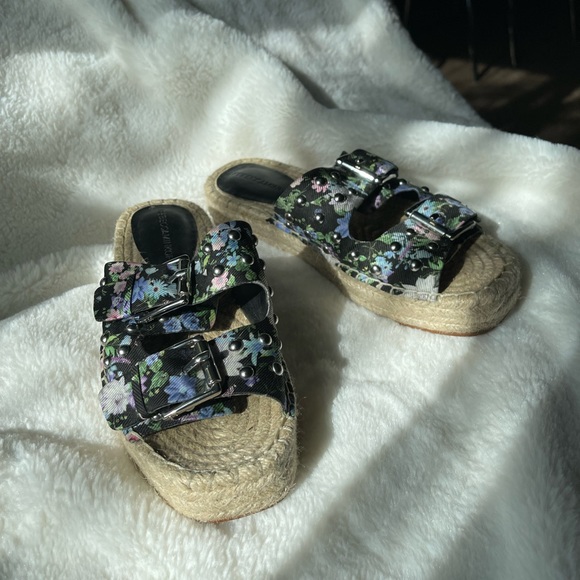 Rebecca Minkoff Women’s Jodi Slide Sandals,Black Flower - Picture 8 of 15